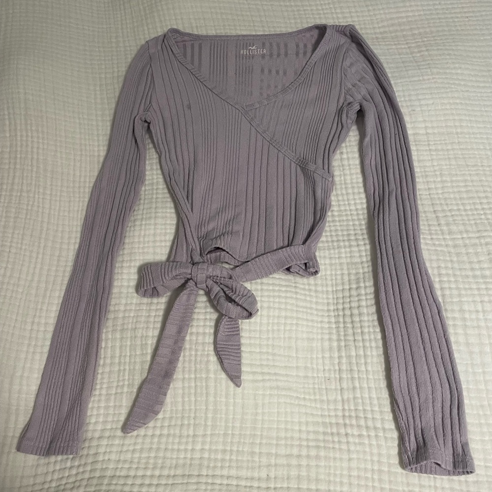 Lilac/lavender hollister long sleeve tie top